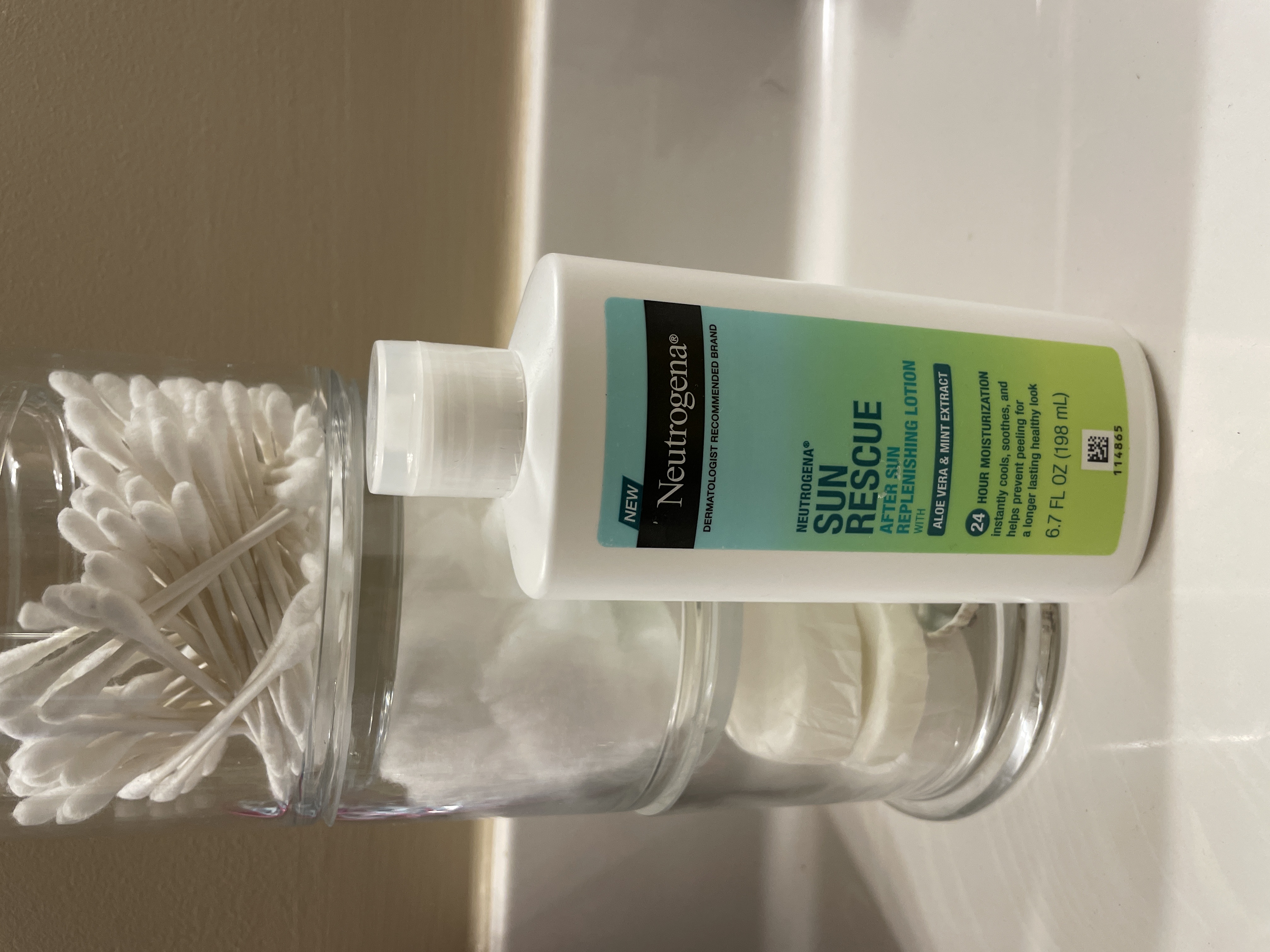 Neutrogena Sun Rescue After Sun Replenishing Lotion | Home Tester Club