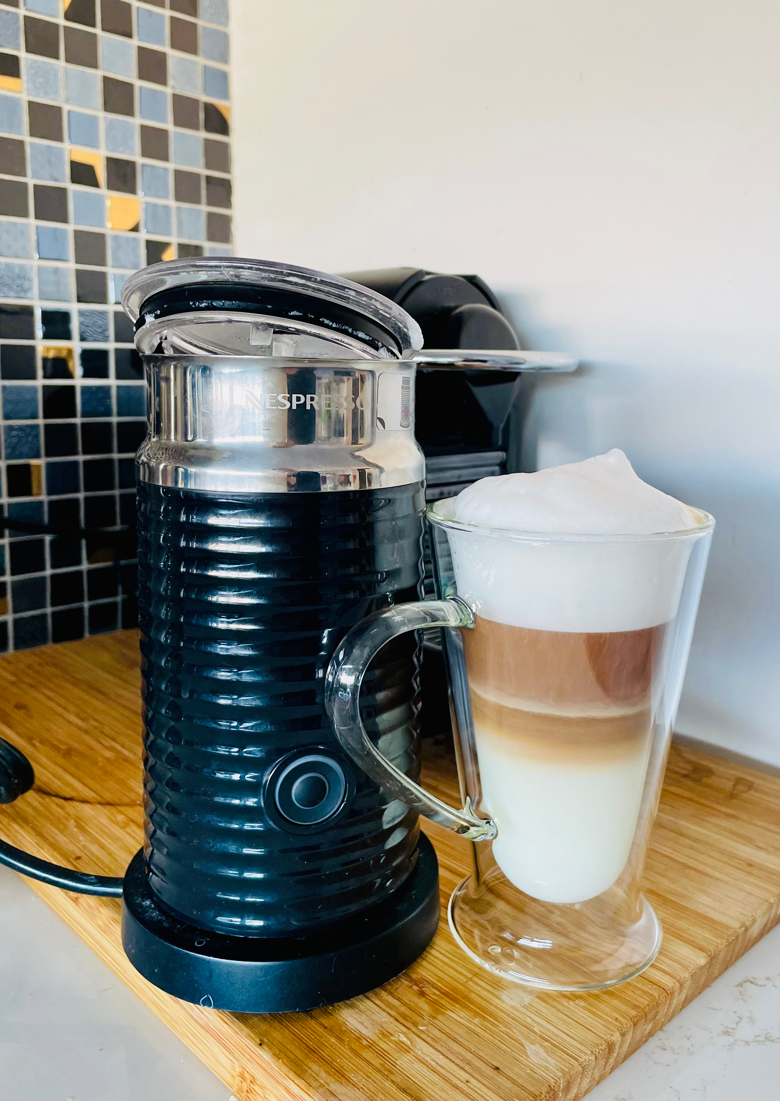 Nespresso Aeroccino 3 Mousseur à lait Noir | Votre wishlist sur
