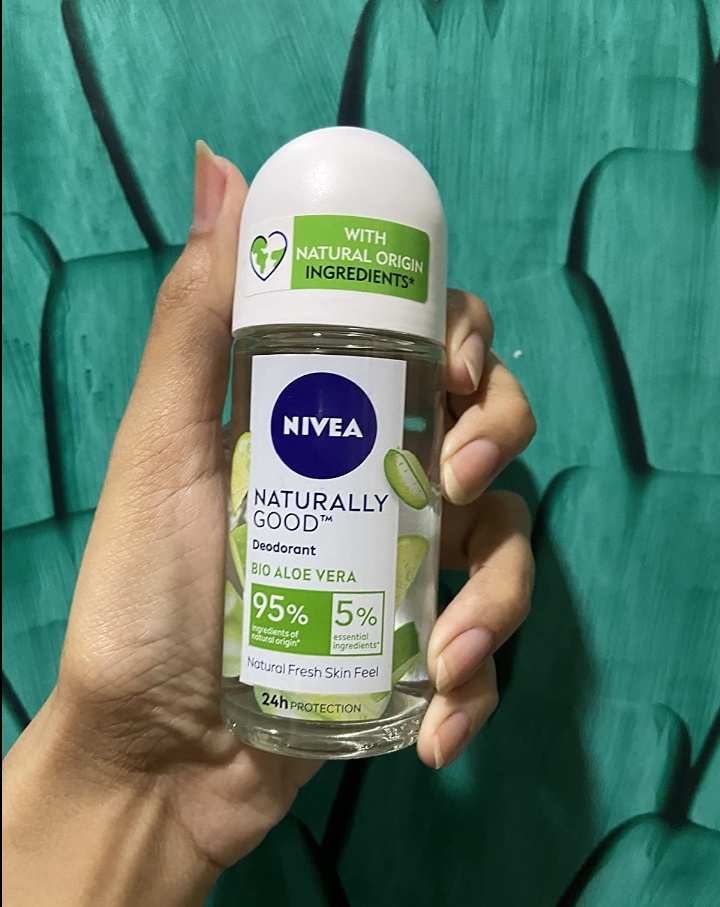 NIVEA Naturally Good Deodorant Roll On | Home Tester Club