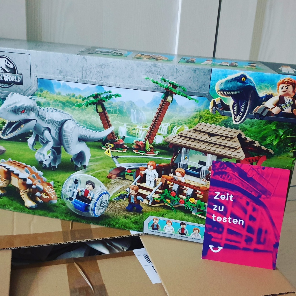 Lego Jurassic World Indominus Rex Vs Ankylosaurus Amazon Lego